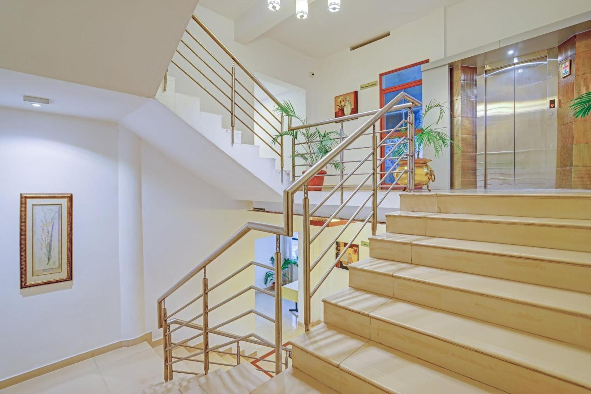 Hotel Super Collection O Indraprastha Thiruvananthapuram Zewnętrze zdjęcie